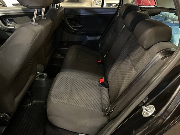 Skoda Fabia 8 of 13