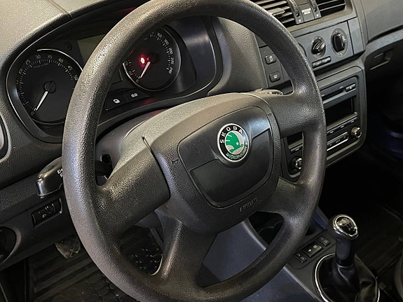 Skoda Fabia 11 of 13