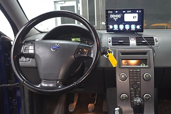 Volvo S40 4 of 14