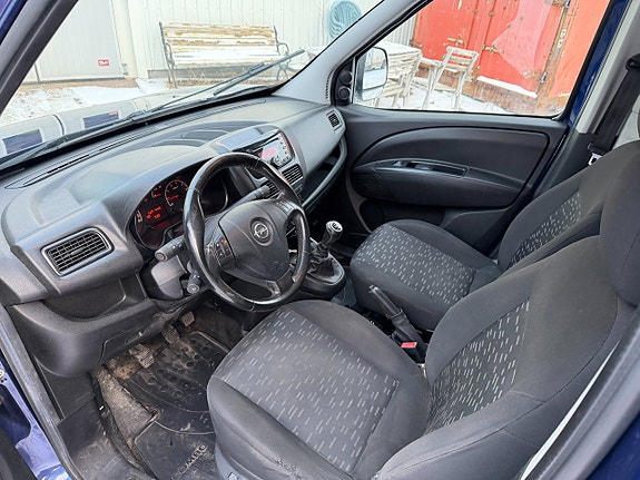 Opel Combo 6 of 9