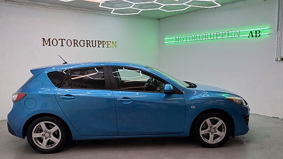 Mazda 3 5 of 5