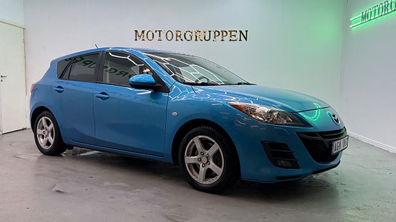 Mazda 3 2 of 5