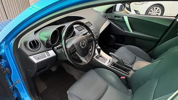 Mazda 3 15 of 20