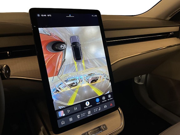 Volvo ES90 16 of 27
