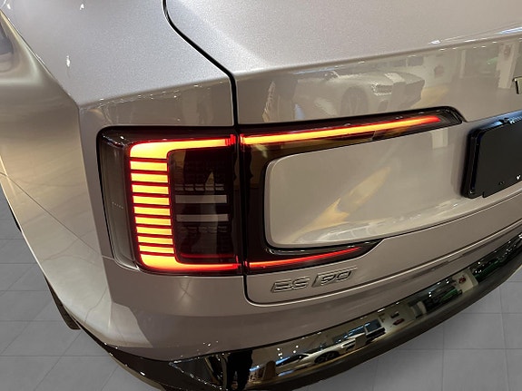 Volvo ES90 8 of 27