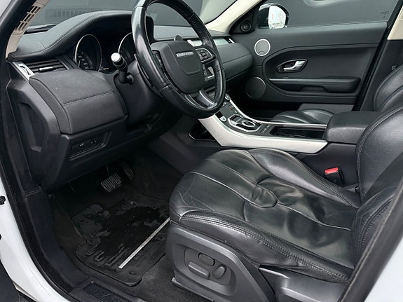Land Rover Range Rover Evoque 9 of 19