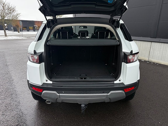 Land Rover Range Rover Evoque 11 of 19
