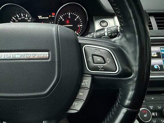 Land Rover Range Rover Evoque 18 of 19