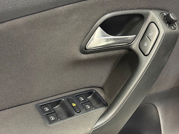 Volkswagen Polo 7 of 23