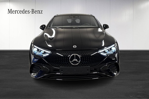 Mercedes-Benz EQE350 5 of 25