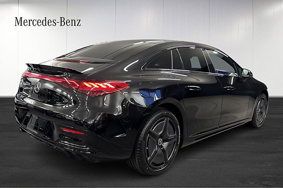 Mercedes-Benz EQE350 4 of 25