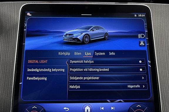Mercedes-Benz EQE350 24 of 25
