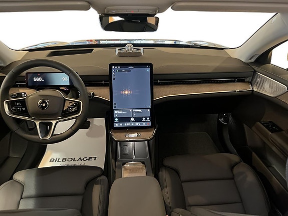 Volvo ES90 9 of 22