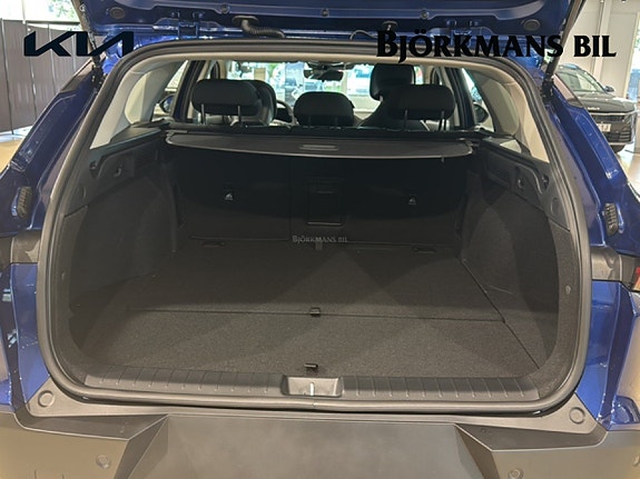 Kia K4 14 of 14