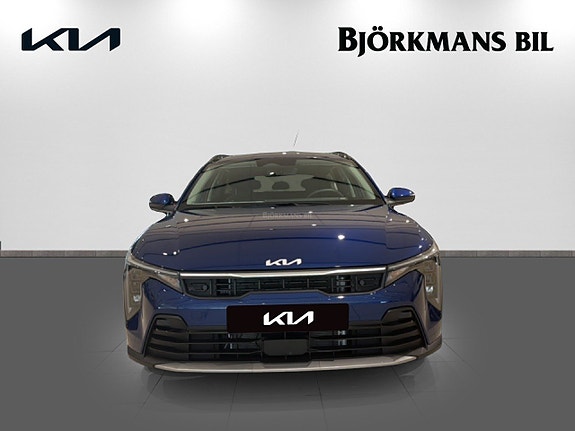 Kia K4 2 of 14