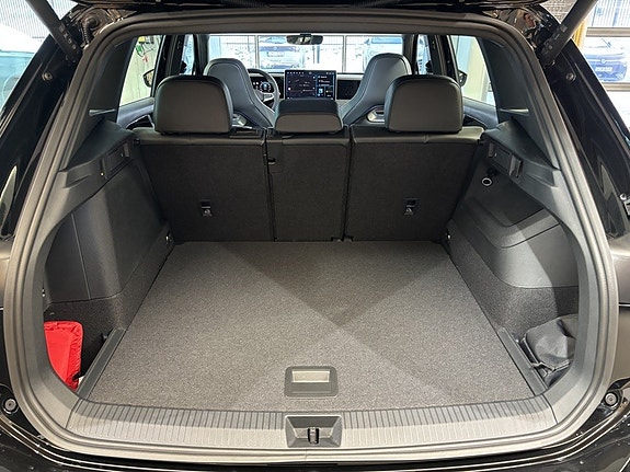 Volkswagen Tiguan 18 of 18