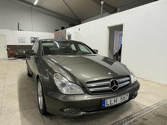 Mercedes-Benz CLS280 4 of 21