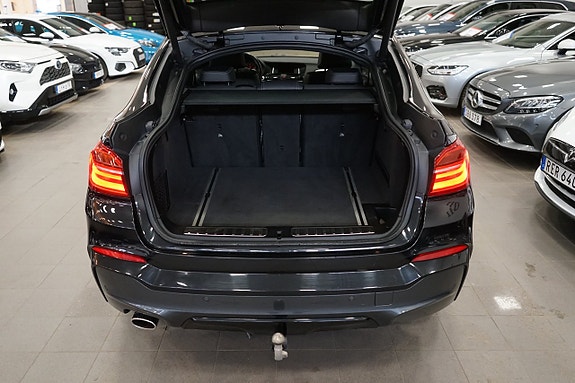 BMW X4 8 of 20