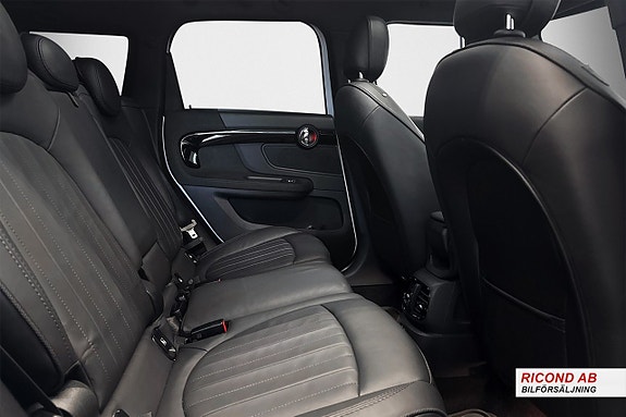 MINI Countryman Cooper SE 17 of 24