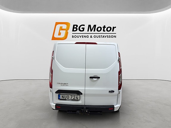 Ford Transit Custom 5 of 16