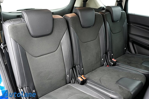 Ford S-MAX 18 of 28
