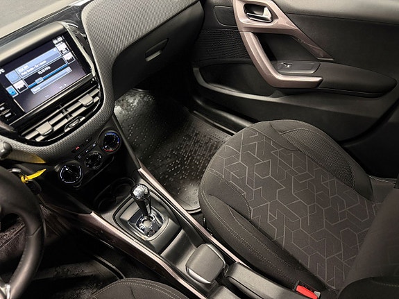 Peugeot 2008 18 of 24