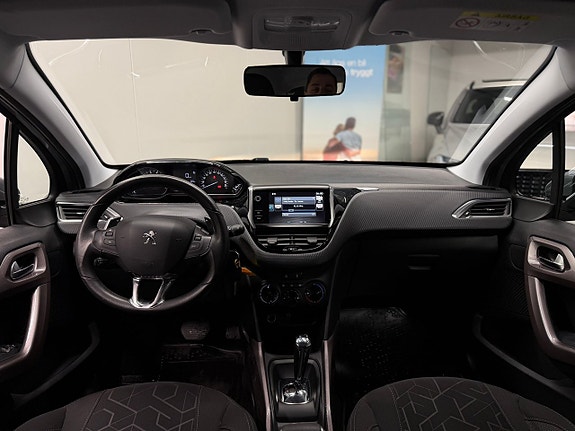 Peugeot 2008 15 of 24