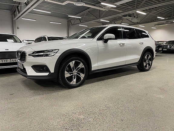 Volvo V60 Cross Country