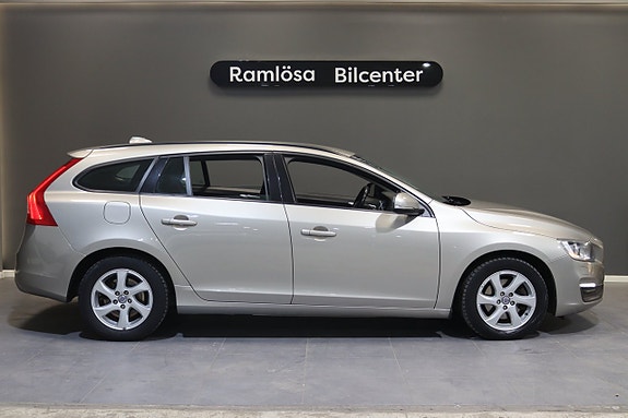 Volvo V60 3 of 20