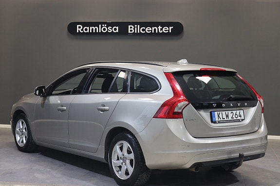 Volvo V60 13 of 20