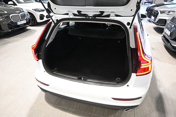 Volvo V60 15 of 23