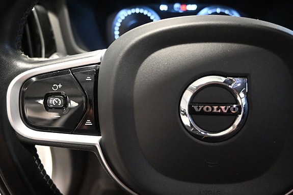 Volvo V60 17 of 23