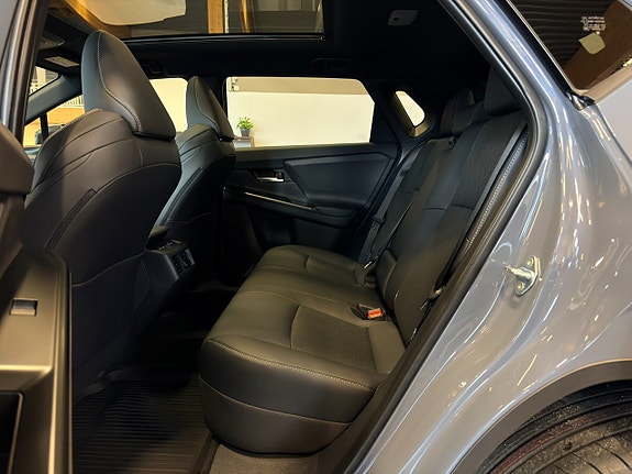 Subaru Solterra 13 of 21