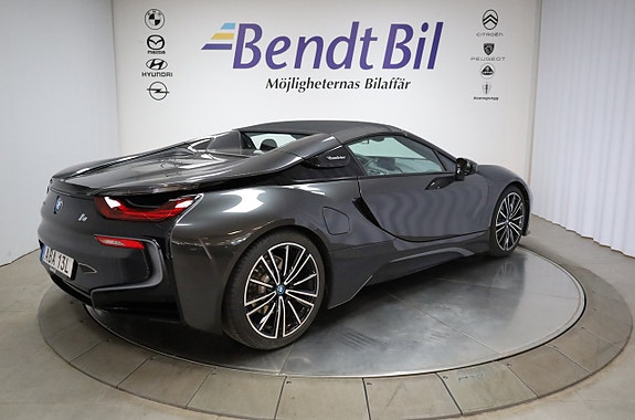 BMW i8 29 of 29