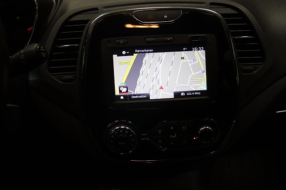 Renault Captur 17 of 19
