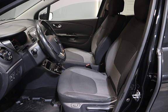 Renault Captur 14 of 19