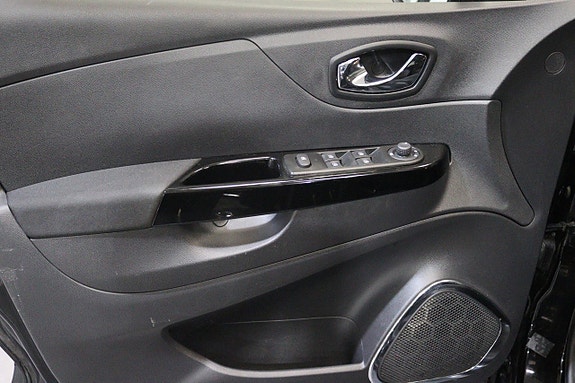 Renault Captur 15 of 19