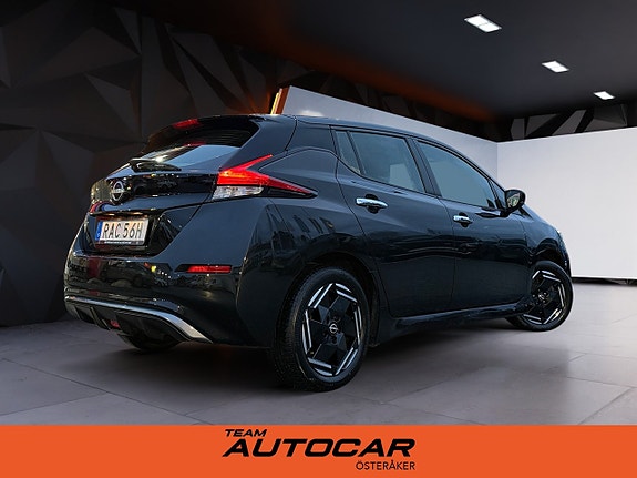 Nissan Leaf 5 of 5