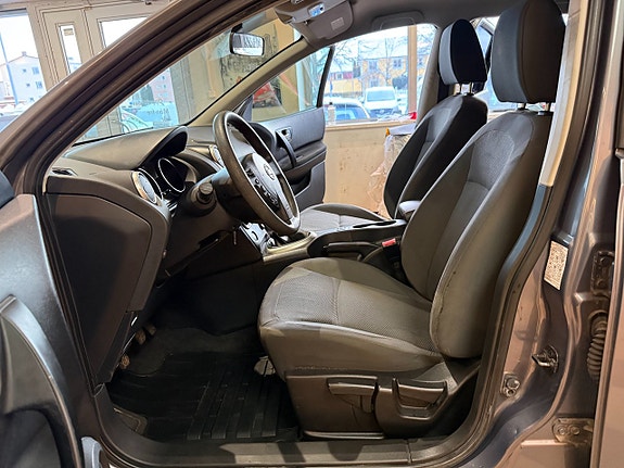 Nissan Qashqai 14 of 25