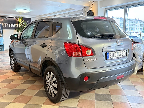 Nissan Qashqai 8 of 25