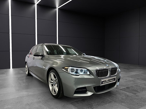 BMW 530d 3 of 5