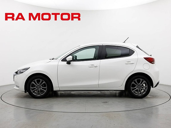Mazda 2 4 of 16