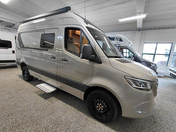 Bürstner Habiton X 4x4, långbäddar endast 5.93m Varför Beg. Se nytt!!