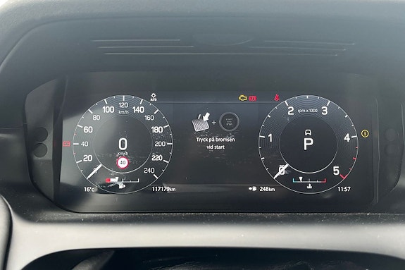 Land Rover Discovery Sport 18 of 30