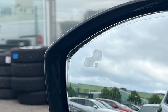 Land Rover Discovery Sport 10 of 30