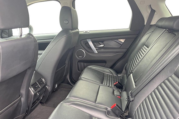 Land Rover Discovery Sport 29 of 30