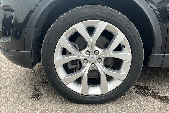 Land Rover Discovery Sport 11 of 30