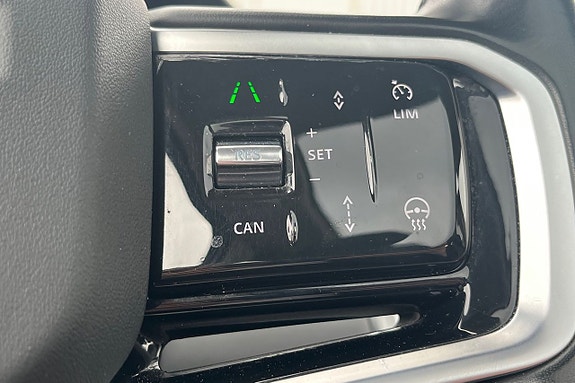 Land Rover Discovery Sport 17 of 30