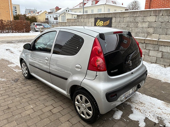 Peugeot 107 6 of 21