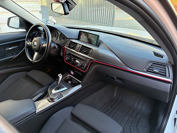 BMW 320 12 of 20